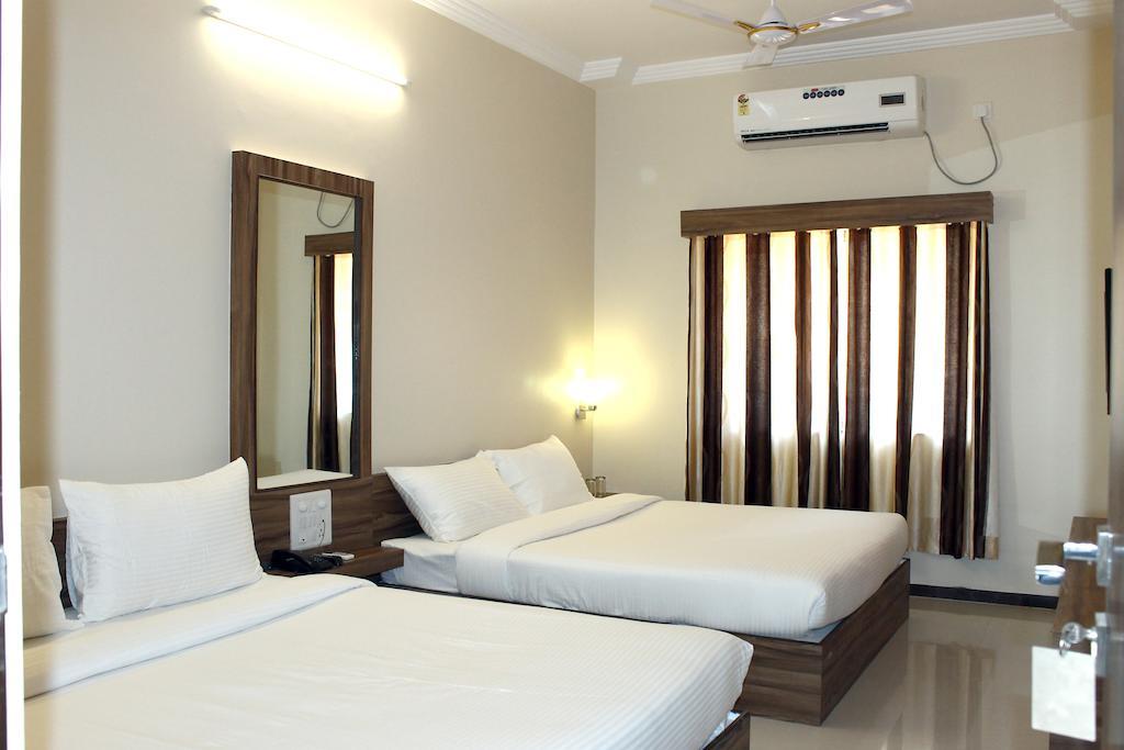 Oyo 4316 Hotel Sai Empire เชอร์ดี ห้อง รูปภาพ
