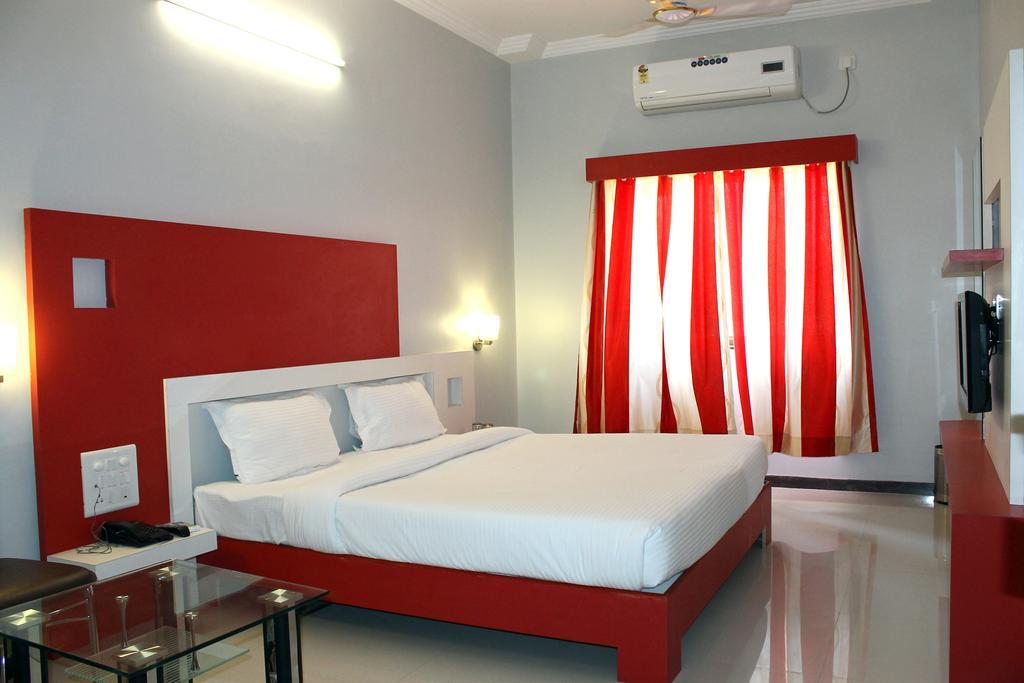 Oyo 4316 Hotel Sai Empire เชอร์ดี ห้อง รูปภาพ