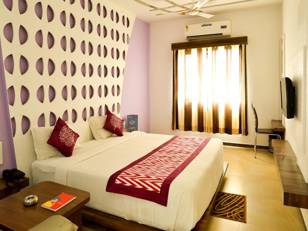 Oyo 4316 Hotel Sai Empire เชอร์ดี ภายนอก รูปภาพ